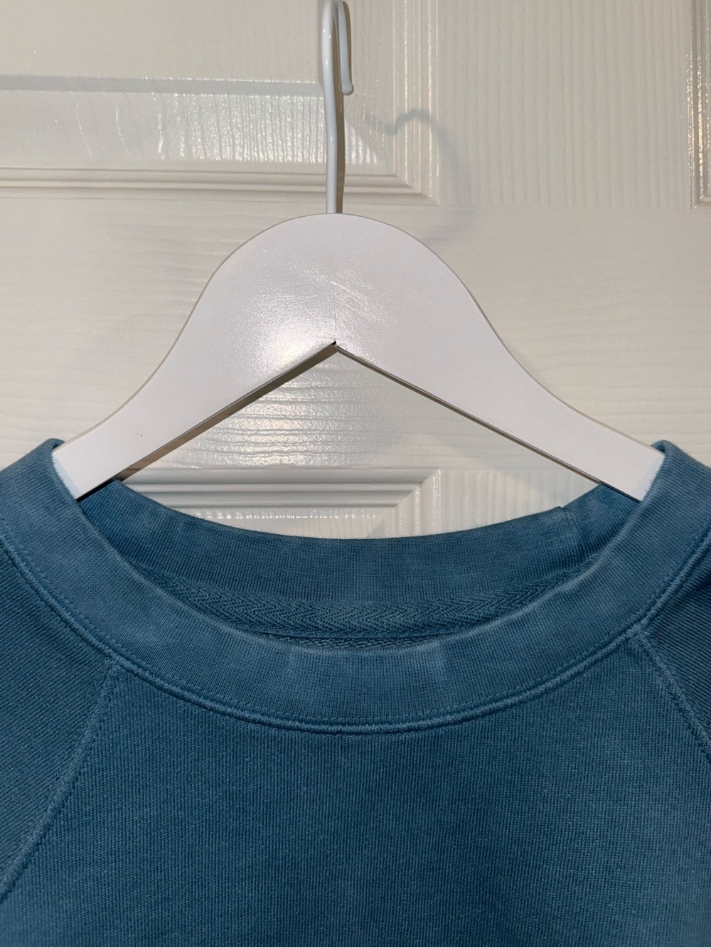 Faherty Fade Bells Dip Dye Blue Ombré 100% Cotton Crewneck - Picture 6 of 6